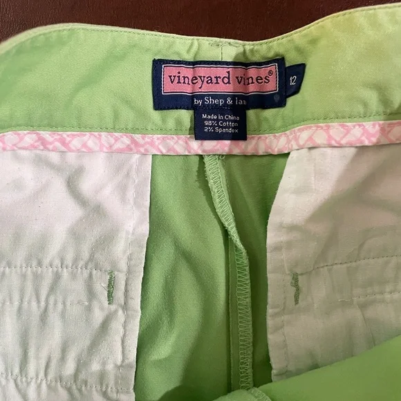 Vineyard Vines. Green Pants. Size 12. (Accepting Offers) - Picture 2 of 5